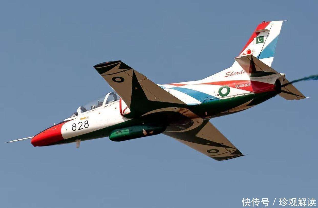 战一触即发30架国产K8攻击机出动教训数万叛军AG凯发K8国际阿拉伯民兵屠城暴行震惊各方大(图6)